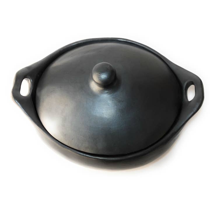 Handmade Clay Pot for Cooking - Traditional Crock Pot 2 Lt for wholesale by Authentic Origin Colombia