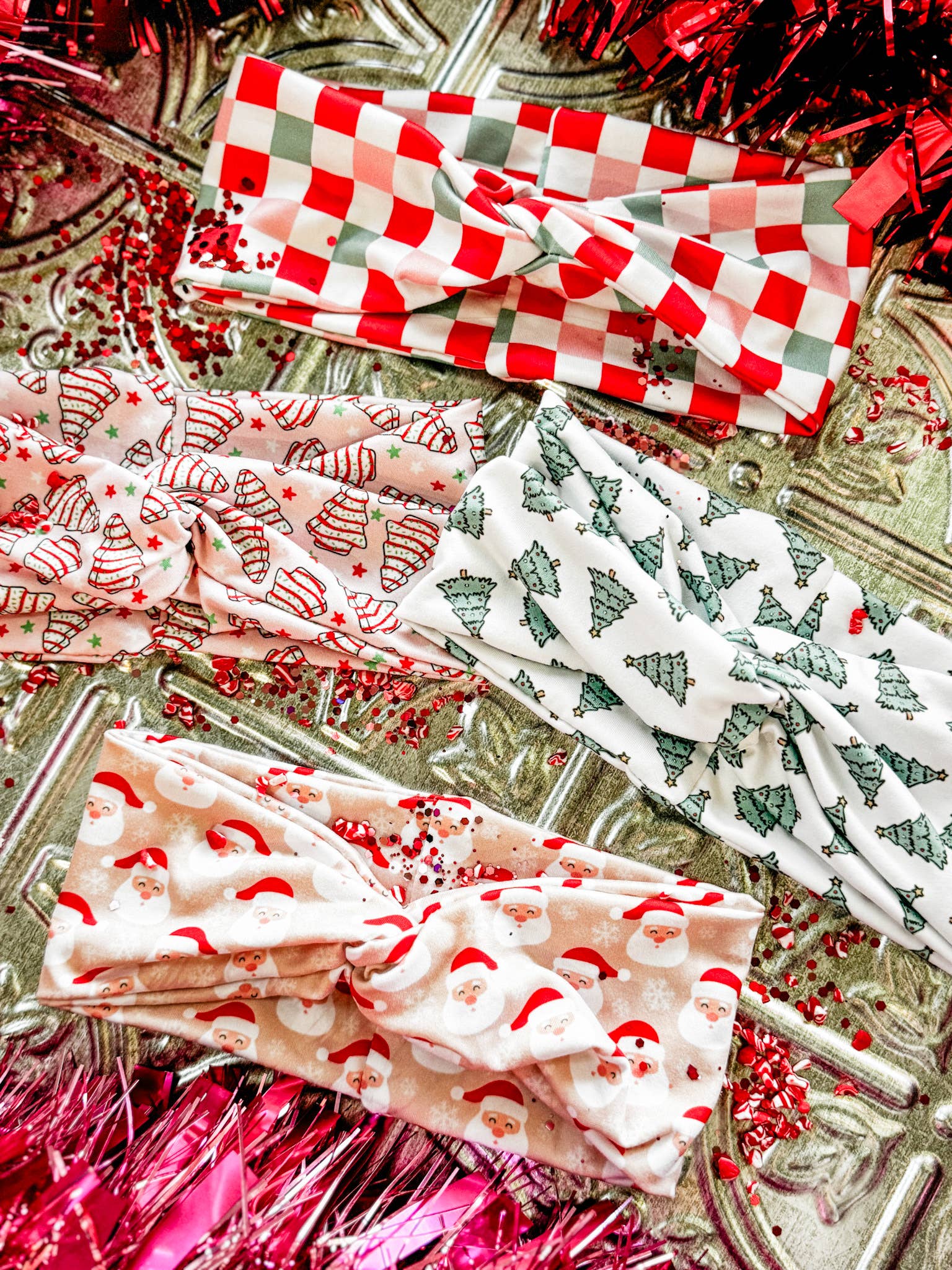 Ruby Red Threads – Engroshandel Pandebånd - Dame – Julekage på lyserød turban hårbånd4