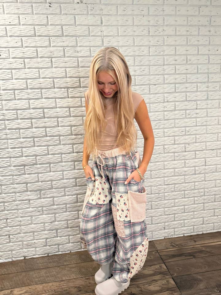 Joggeurs Patchwork Berry Bright pour la vente par Attire Focus
