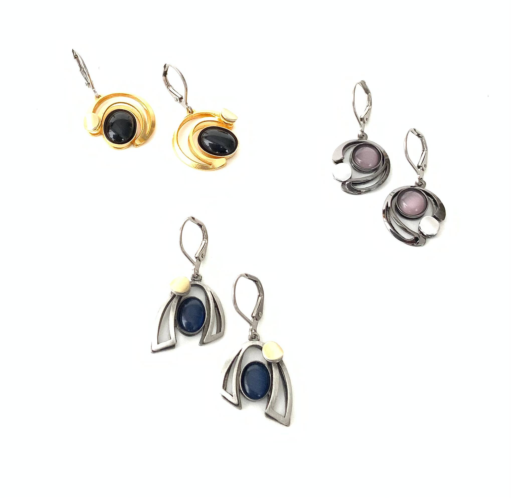 Christophe Poly / Crono Design - Wholesale Sieradenset - OORBELLEN Prepack (DX12P) - 18x Kleine Oor(X,V) & Gratis Display47