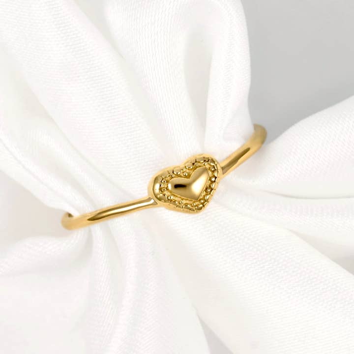 Anillo de corazón estilo vintage - Anillo de corazón pequeño con cuentas doradas para venta al por mayor de Blueyejewelry