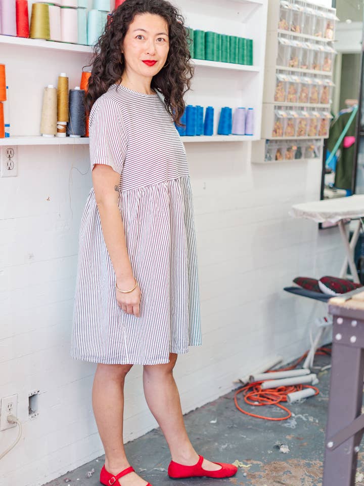 Nettle Studios - Wholesale Dress - Women's - Size Inclusive Plus Size Shirt Dress Pockets Striped Linen16