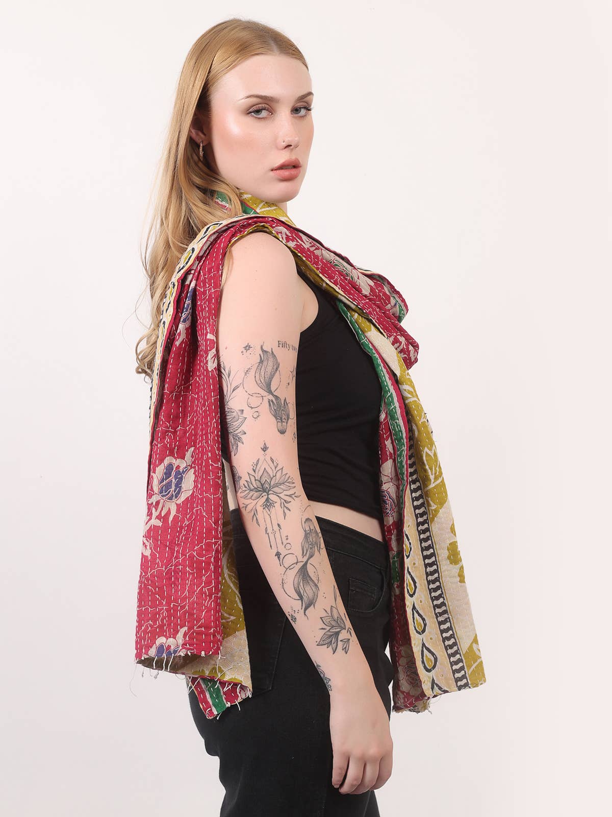 Wevez - Wholesale Scarf - Women's - Women Cover Up Vintage Reversible Kantha Scarf Wholesale Lot14