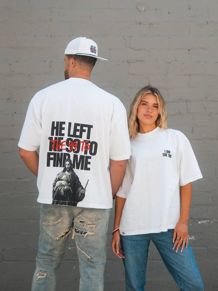 JE SUIS LE 100 T-shirt Blanc pour la vente par In God We Must