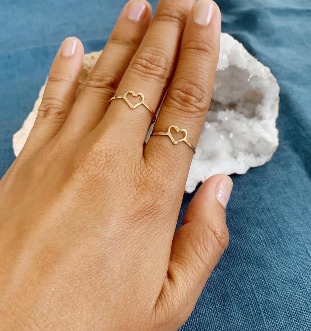 [KI•ELE] - Wholesale Band/Stacked Ring - Small Forever Heart ring1