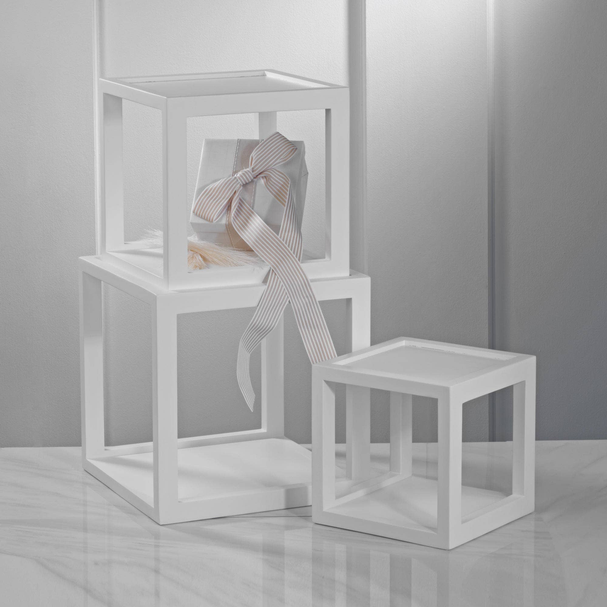 Tripar International – Engroshandel Display til detailhandlere – Trækubeopstigninger i sæt af 3 eller sæt af 63