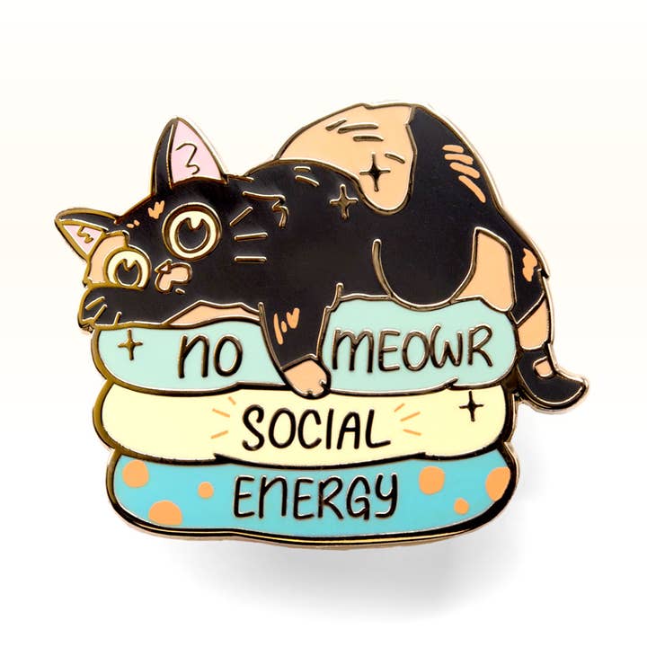 Ingen Meowr Social Energy (Tortie Cat) Emalje Pin for engroshandel hos Flair Fighter
