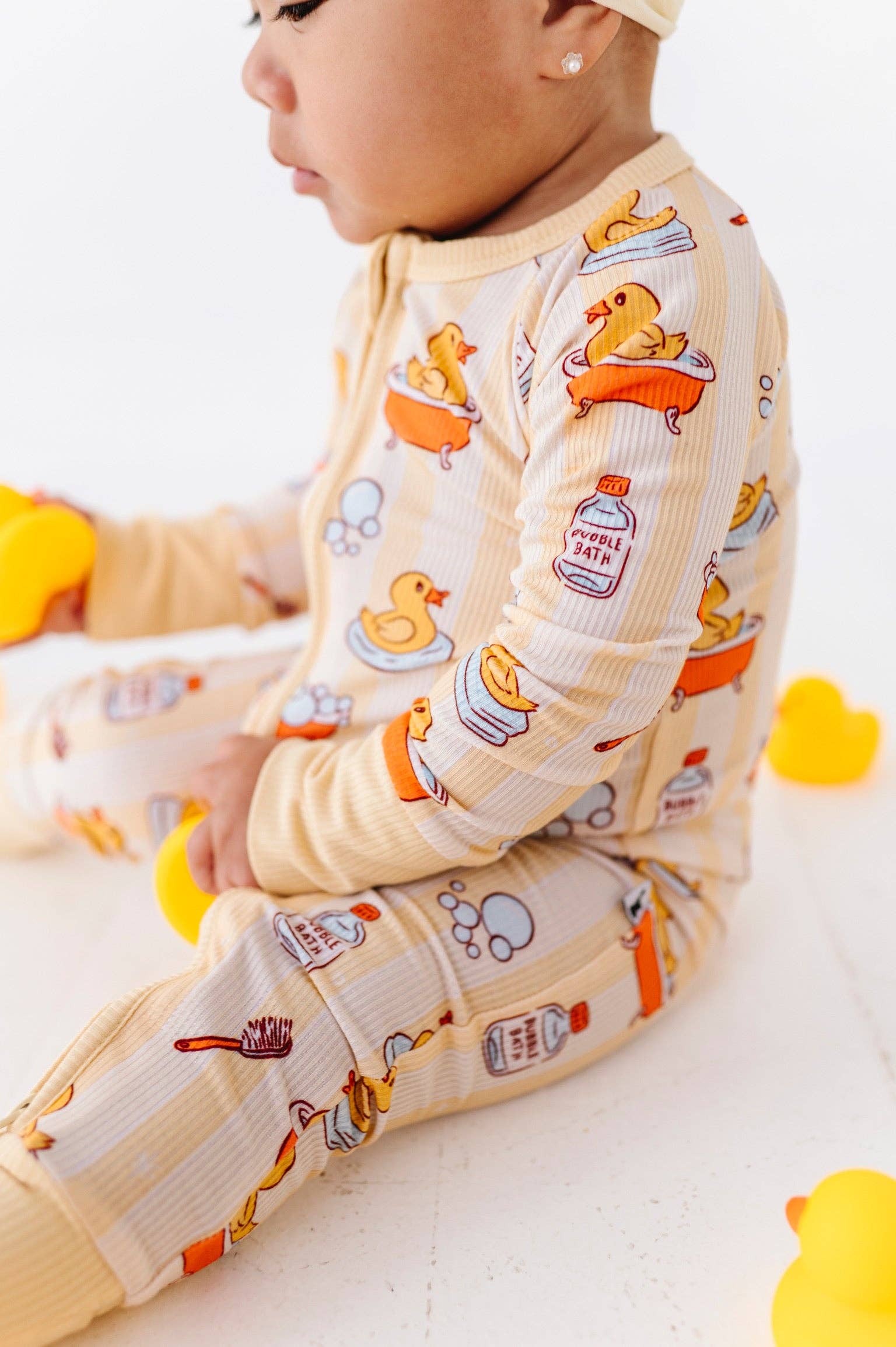 Kiki + Lulu - Wholesale Jumpsuit - Baby - Bath Convertible Footies1