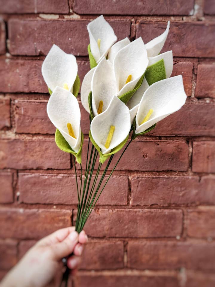 Calla Lilje for engroshandel hos Madymae Felt Florals
