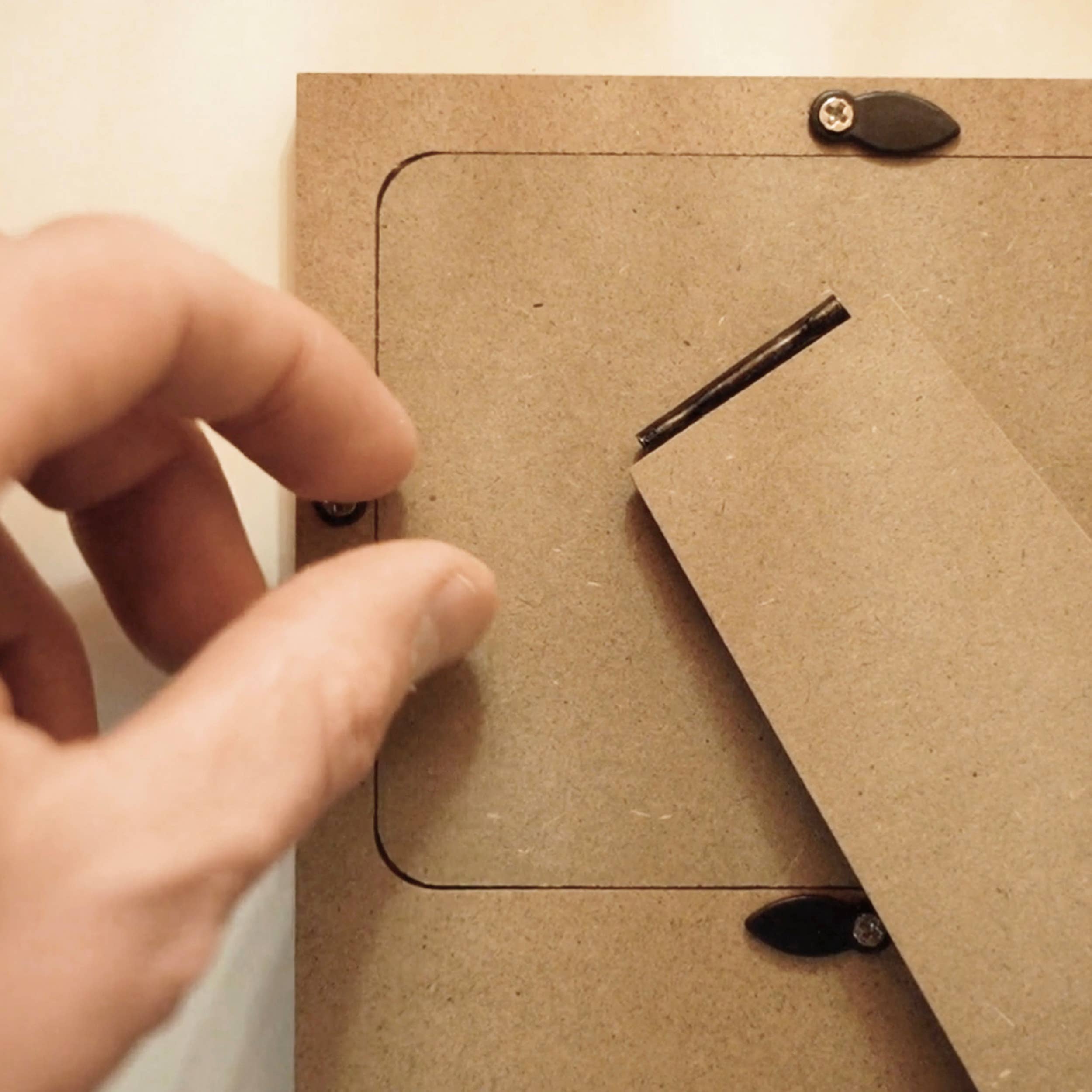 The H&H Group - Wholesale Picture Frame Stand - Kids Picture Frame - Aiden1