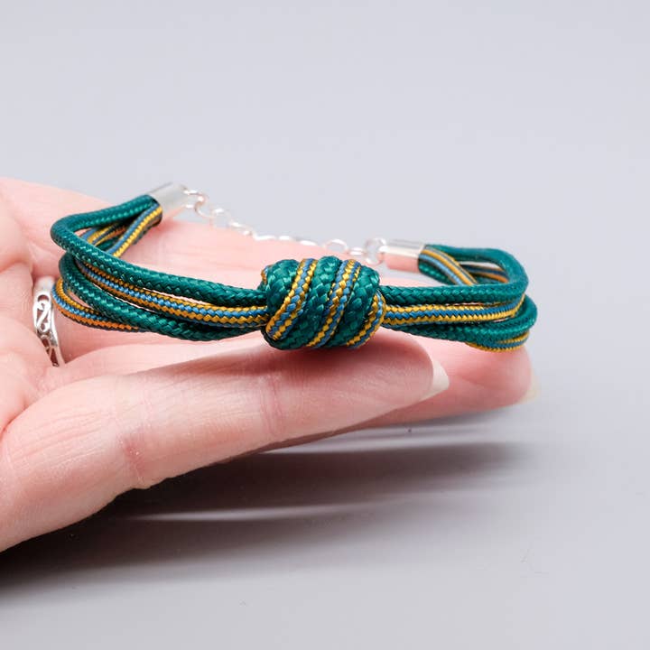 La Fabrique du Noeud – Engroshandel Flettet armbånd – Paracord-armbånd med grøn og gul spiralknude5