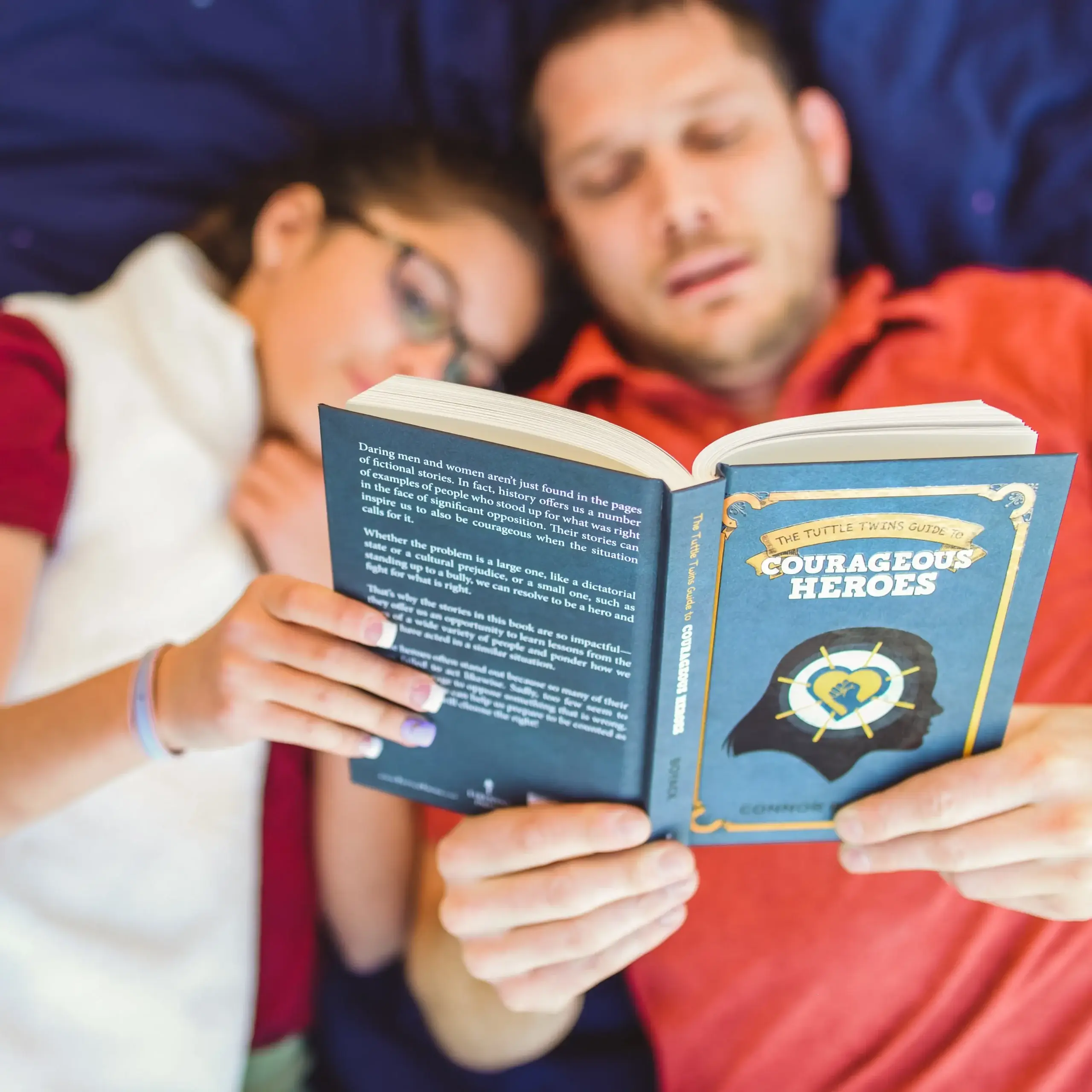 Tuttle Twins - Wholesale Display Book - The Tuttle Twins Guidebook Combo Set1