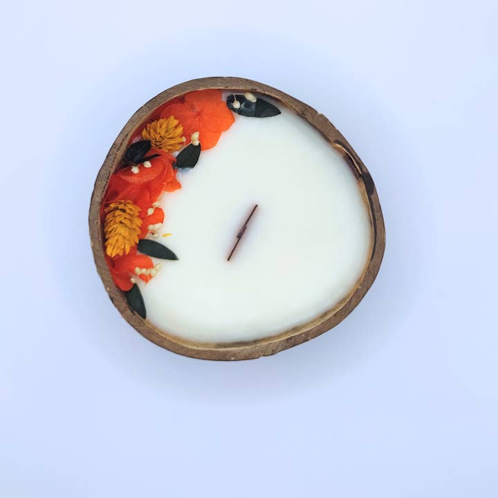 Lumiraé - Wholesale Jar/Filled Candle - Fleur des Iles coconut candle1