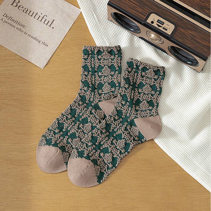 alberalkirk - Wholesale Socks - Women's - Embossed Pattern Combed Cotton Mid Calf Socks M5A0402