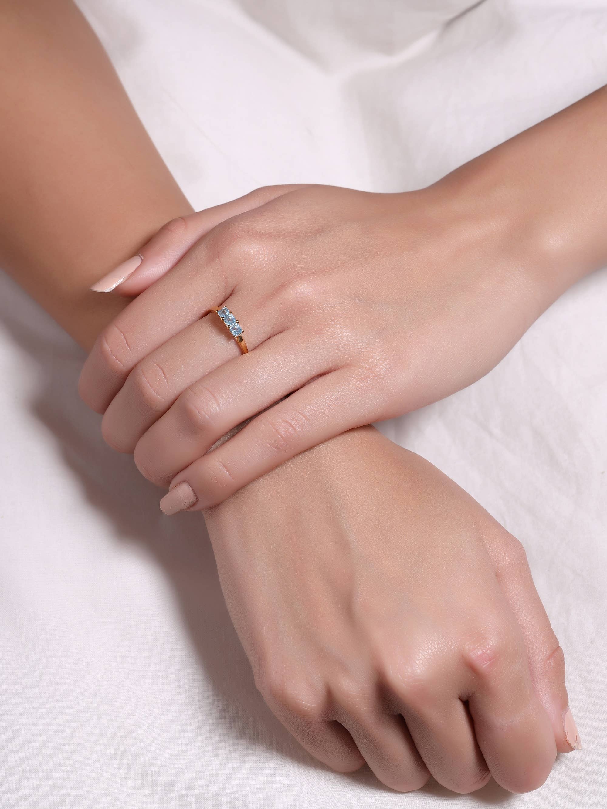 Tiramisu – wholesale Solitairering – 10K gult guld trippel azurblå strålande himmelsblå topasring1