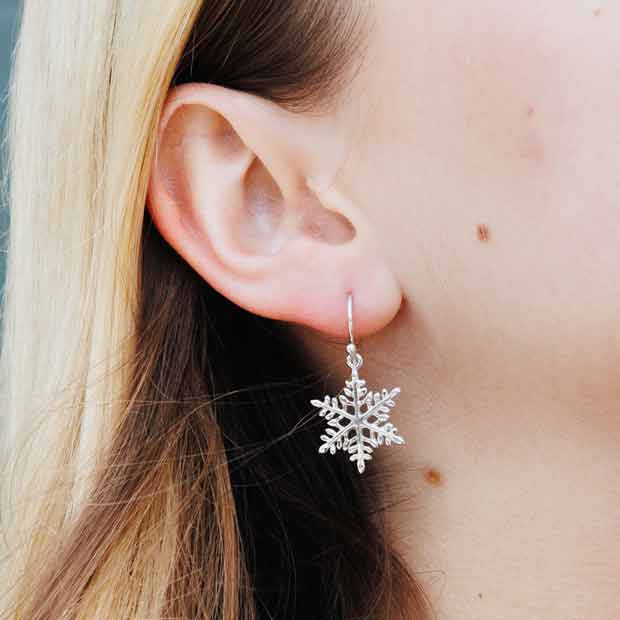 Nina Designs - Wholesale Dangle Earrings - Sterling Silver Snowflake Dangle Earrings