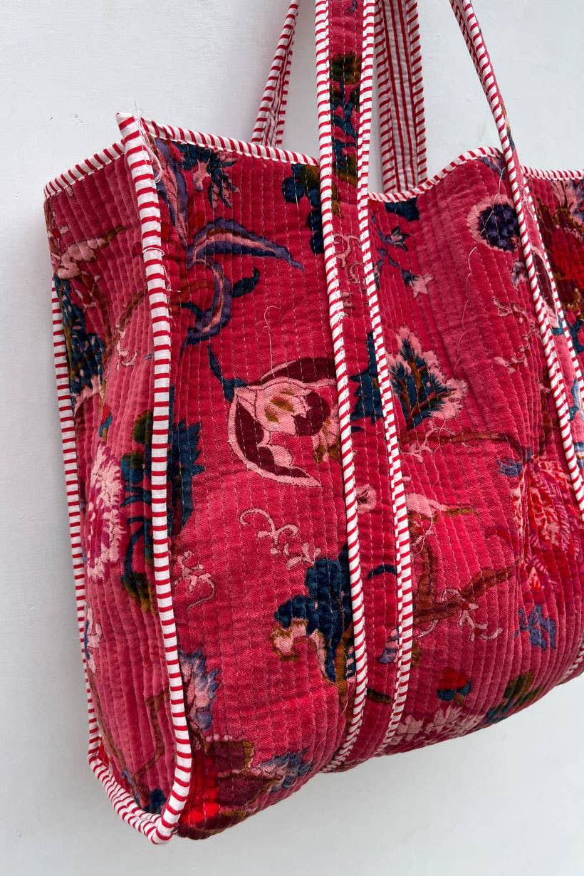 bhavnas boutique - Wholesale Tote bag – Women's - Antique Velvet Cotton Bag Quilted Floral Printed Women Bags3