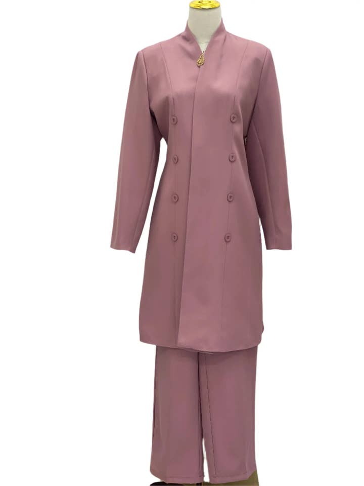 Professional Elegance: Formal Suits for wholesale by Palestinian Elegance