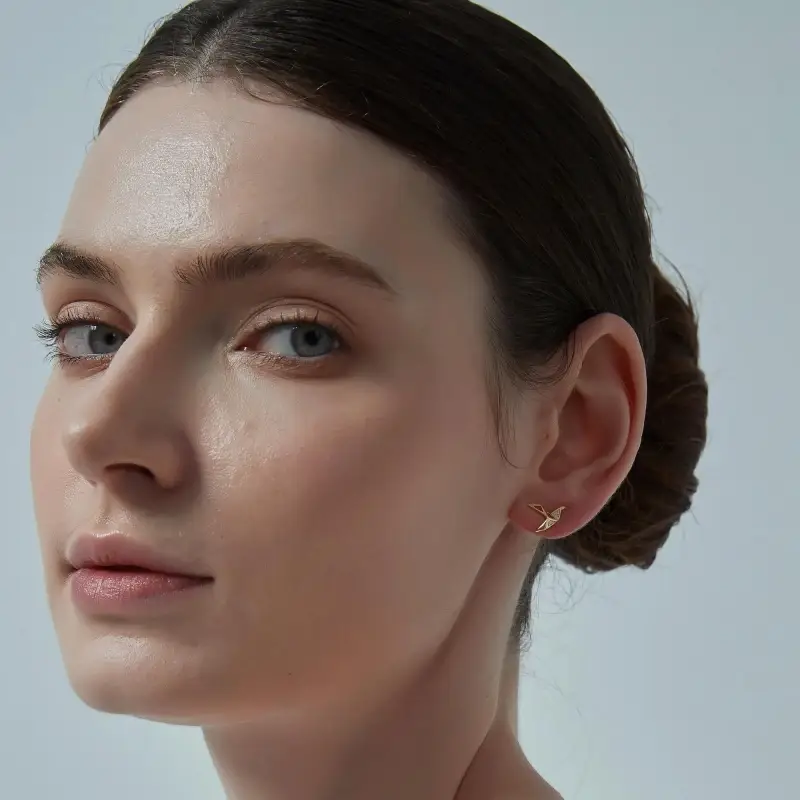 Perimade & Co. LLC – Großhandel Ohrhänger – Japanische Orizuru-Ohrringe zum Durchziehen aus 925er Sterlingsilber1