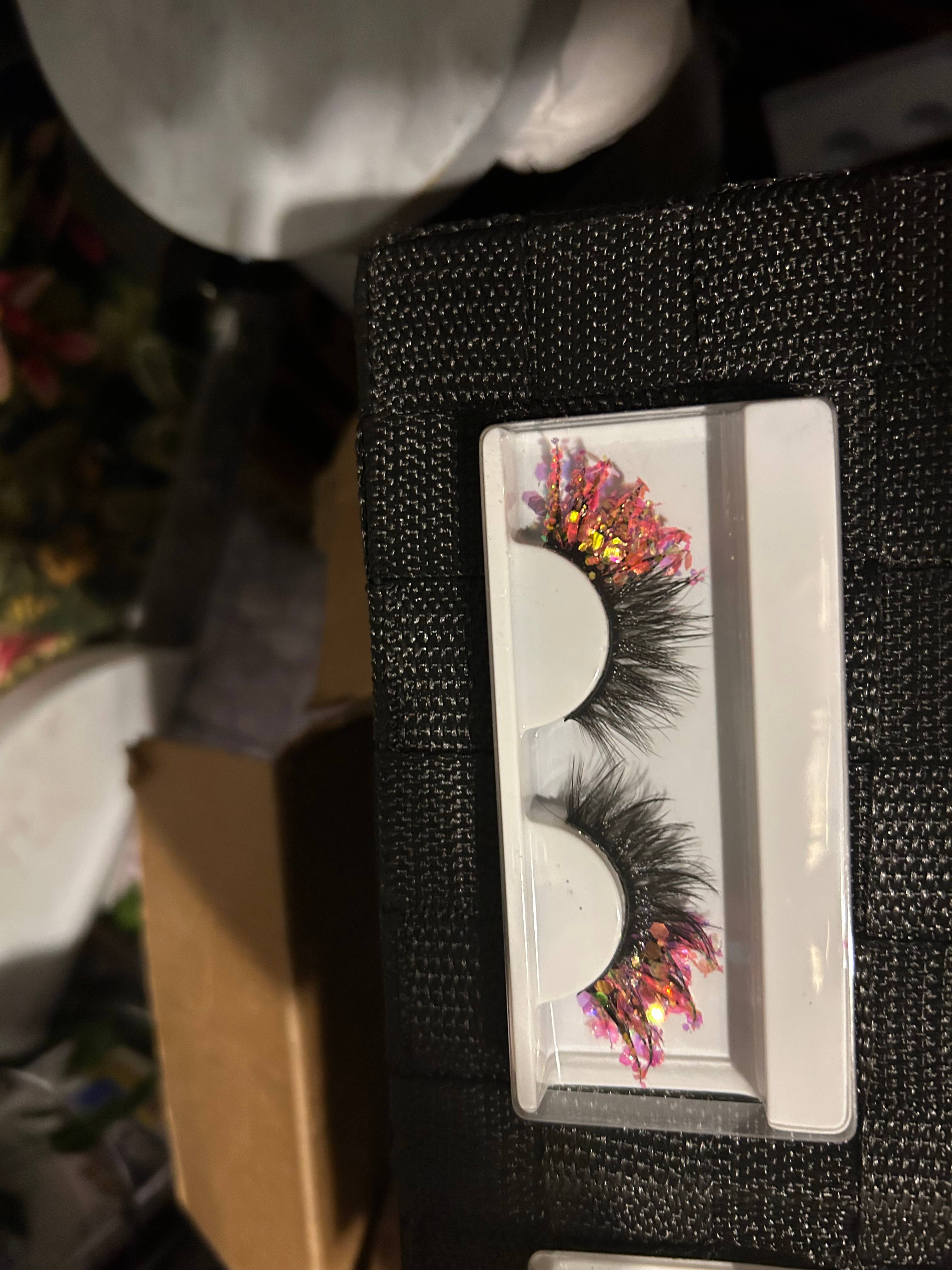 SugarQuoteMeNot LLC - Wholesale False/Fake Eyelashes - Glam Glow-in-the-Dark & Luminous Glitter Glam Eyelashes14