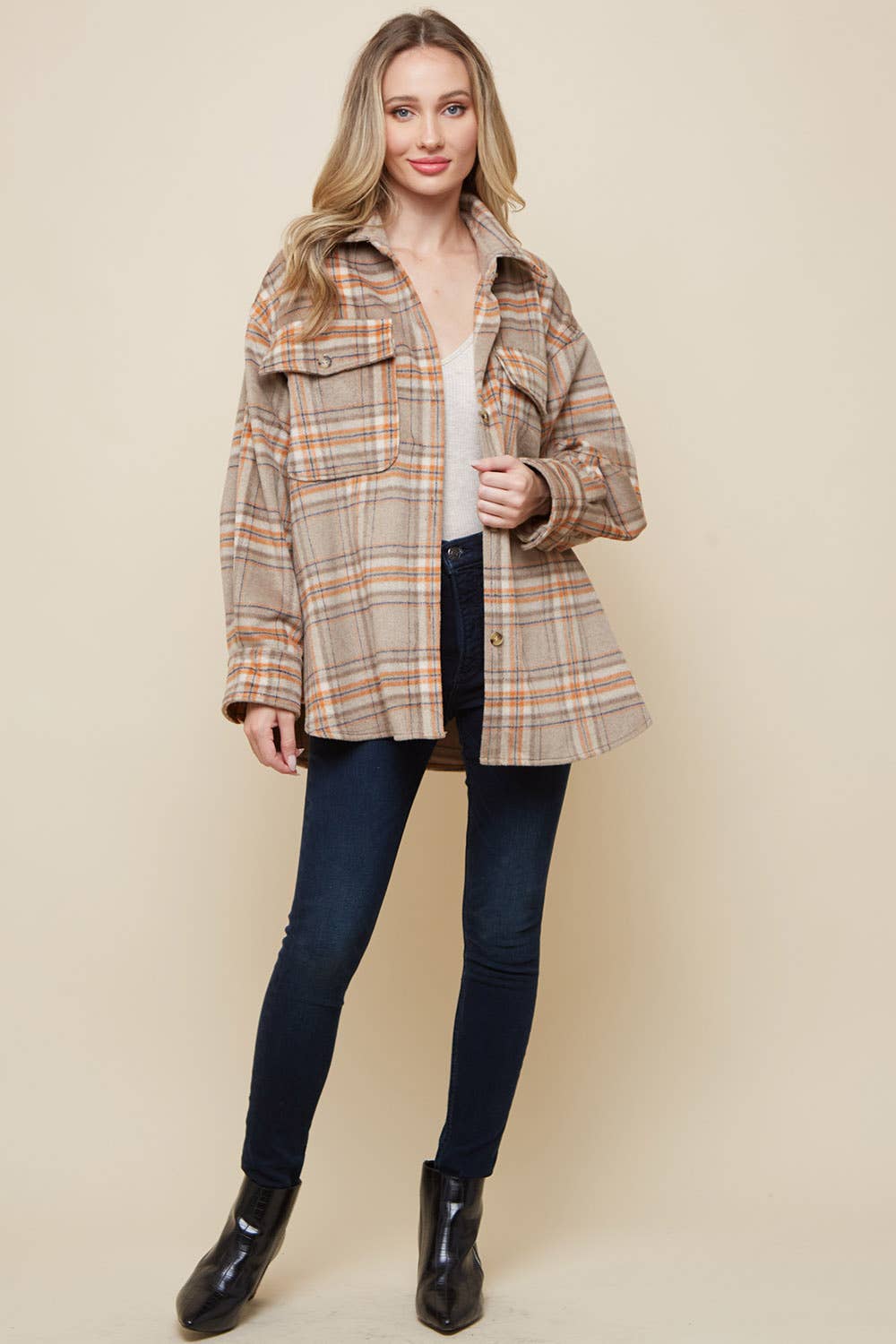 Saints & Hearts – wholesale Skjortjacka/jackett – Dam – SIJ5166D TJOCK STICKAD ÖVERDIMENSIONERAD RUTIG SCHACKET MED FICKOR6