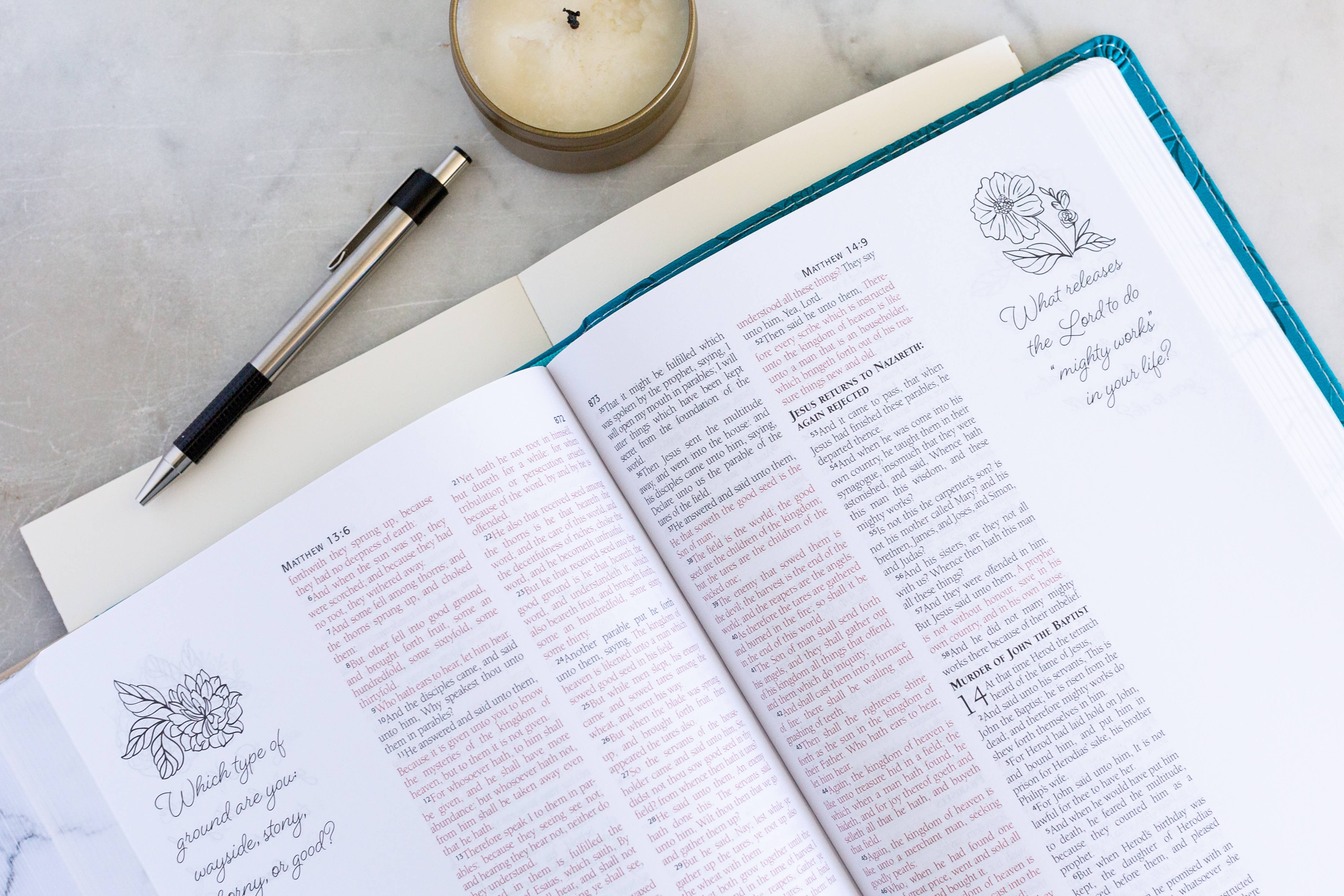 Barbour Publishing, Inc. - Wholesale Religion - Personal Reflections Kjv Bible With Prompts2