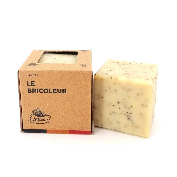 The Handyman (natural and organic very exfoliating soap) for wholesale by Lîdjeu!
