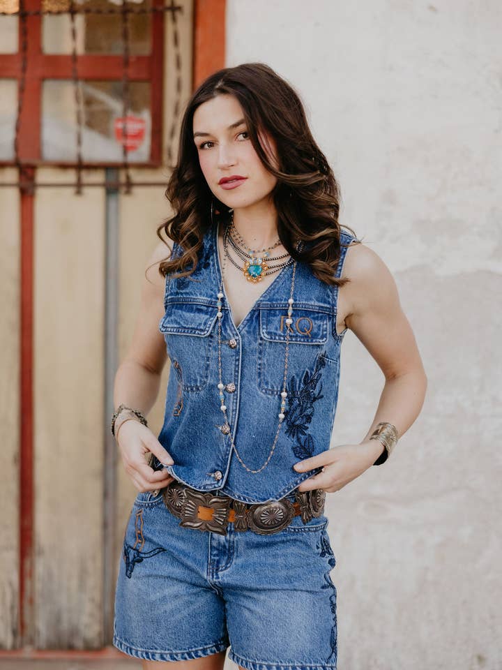 Camarillo Classic Vest for wholesale by Rodeo Quincy
