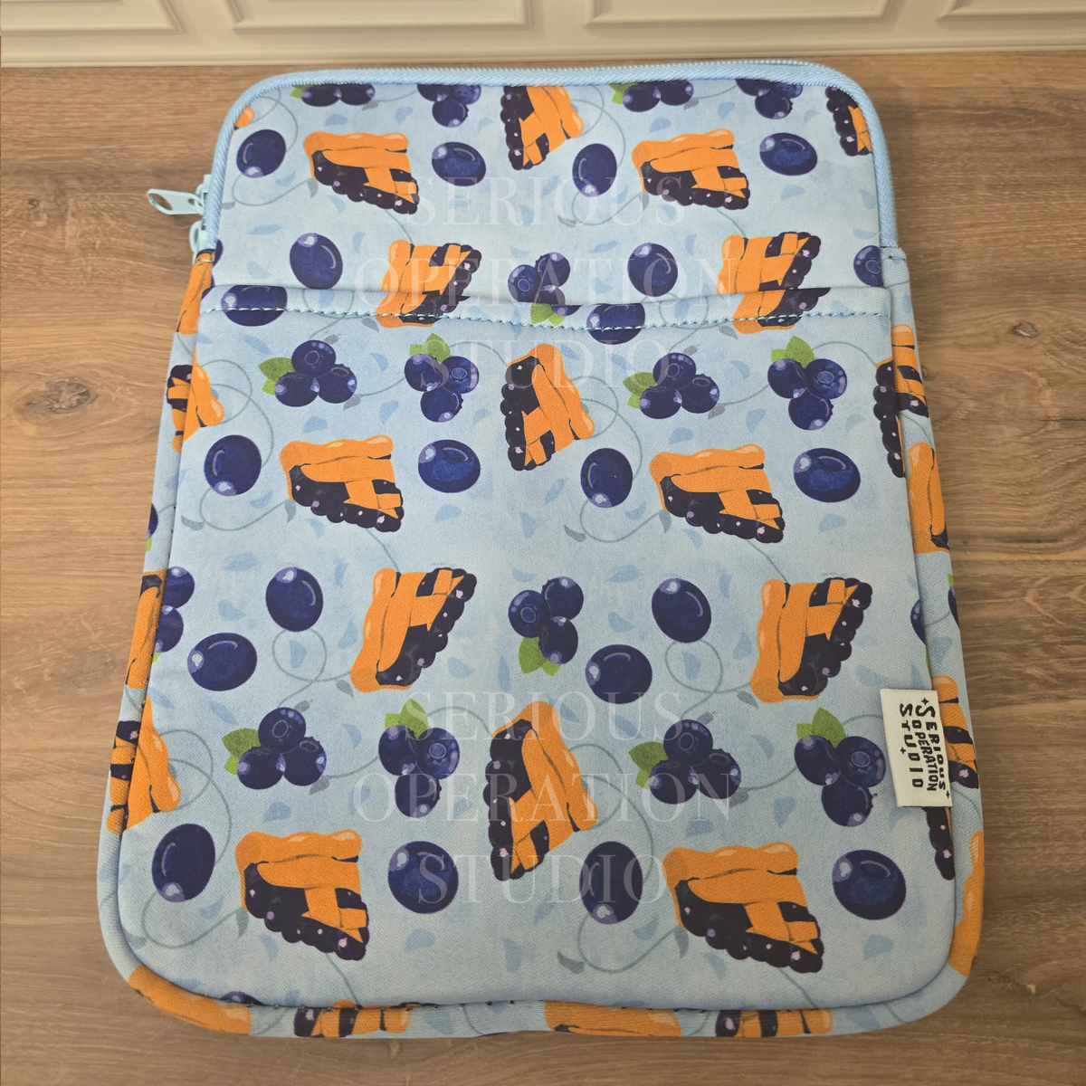 SeriousOperationStudio - Wholesale Laptop/Tablet Case - Unisex - Book+Tech Sleeve w/ Zipper & Front Pocket4