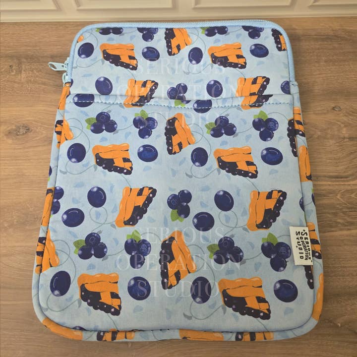 SeriousOperationStudio - Wholesale Laptop/Tablet Case - Unisex - Book+Tech Sleeve w/ Zipper & Front Pocket4