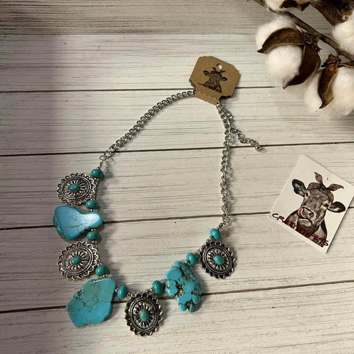 Crazy Heifers Wholesale - Wholesale Pendant/Charm Necklace - Chunky Turquoise Necklace