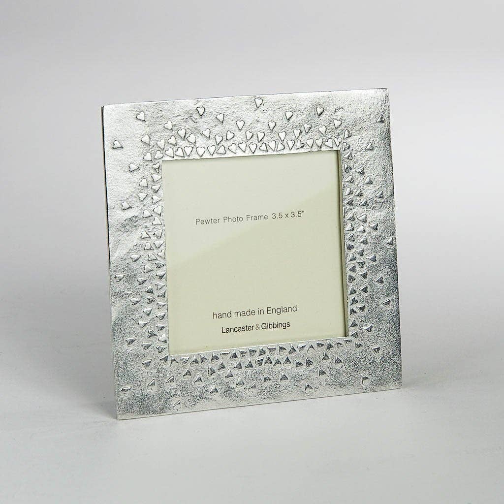 Lancaster and Gibbings - Wholesale Picture Frame - Floating Hearts Hand Cast Pewter Photo Frame0