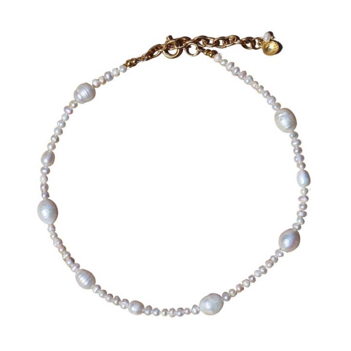 Luna Necklace for wholesale by Sandy Pearl