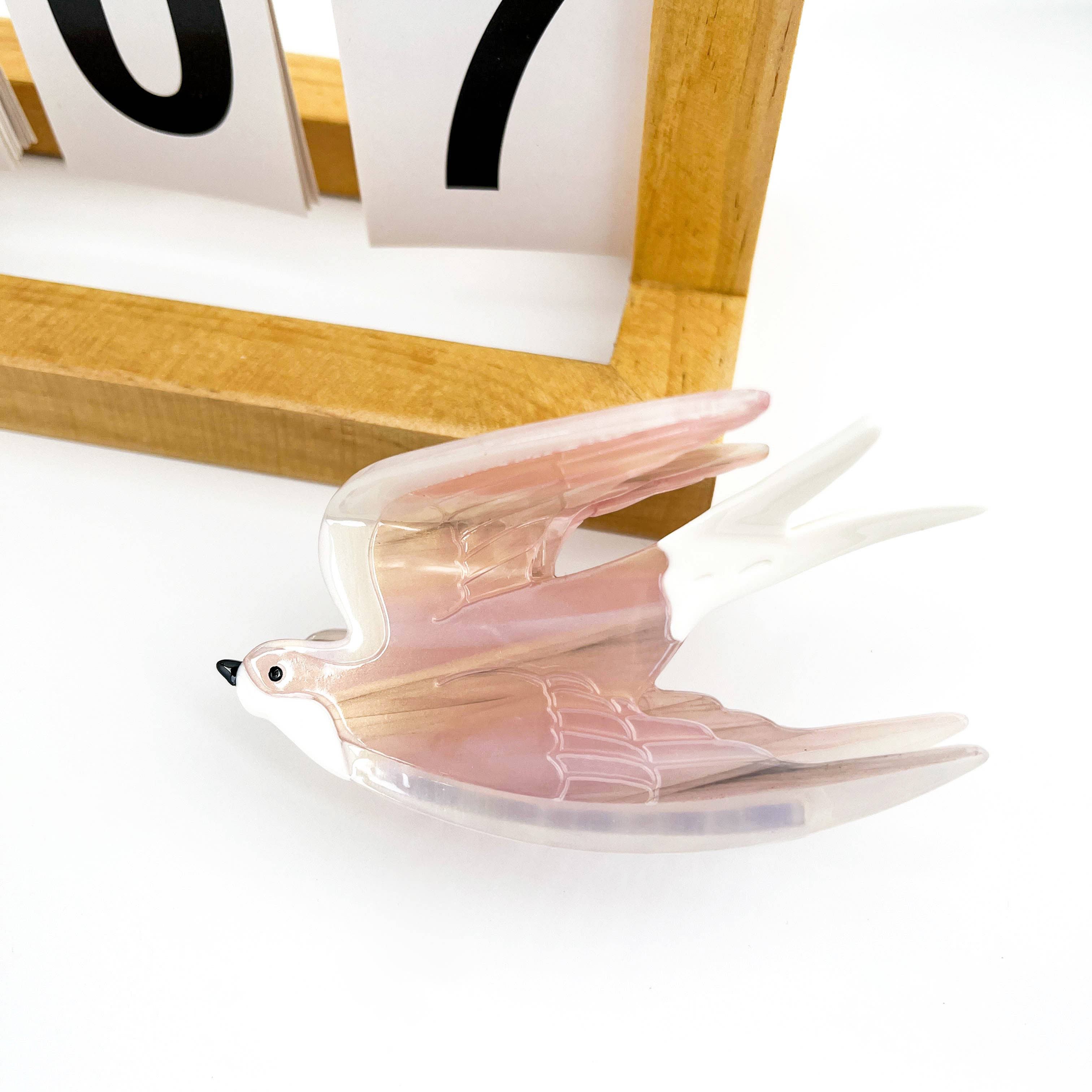mildstyles - Wholesale Hair Clip - Women's - Swallow Bird Animal Color-Block Acetate Hair Claw Clip2