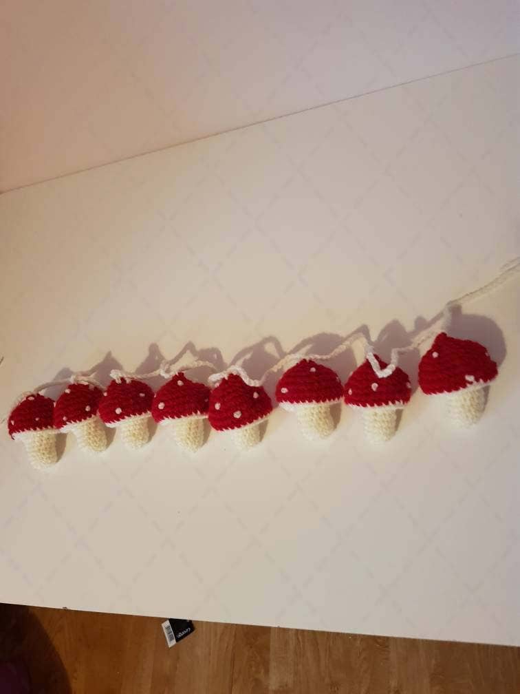 TOMOPOD LLC - Wholesale Bunting/Garland - Crochet Toadstool Garland, Mushroom Garland Woodland Bunting6