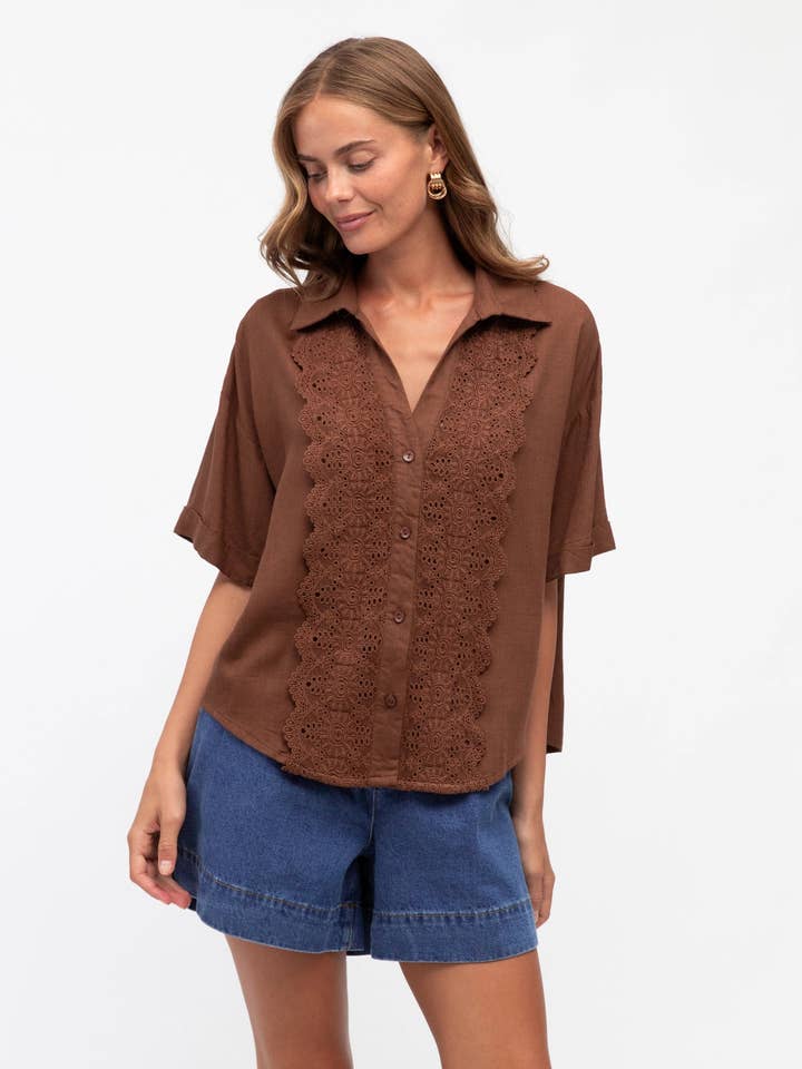 LACE TRIM SHIRT for wholesale by Global Fashion House