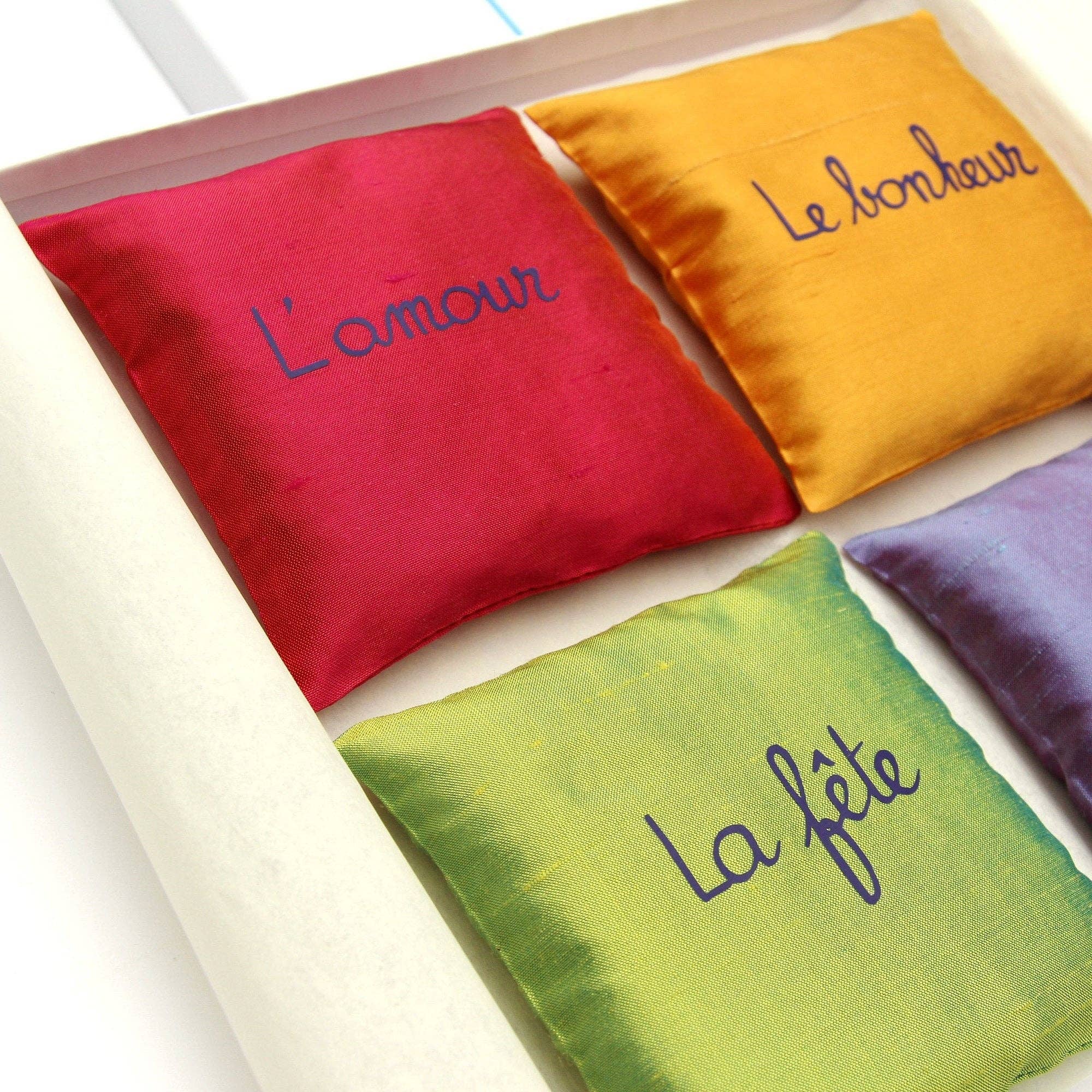 Estelle Billot - Wholesale Sachet - 4 silk lavender sachets - 5 color sets - Mothers' Day gift6