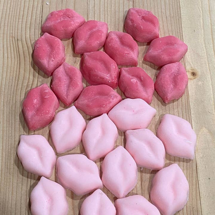 24 pc Kisses Wax Melts for wholesale by Me Soy Happy Candle Co & More