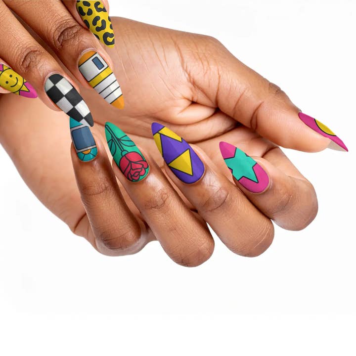 FYNE BODY - Wholesale Press-on/fake nails - Sugar Rush 90's Press-On Nails51