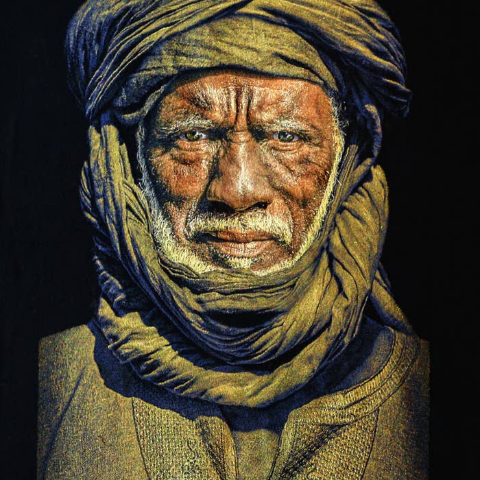 Homem tuaregue por atacado de FS Home Collections