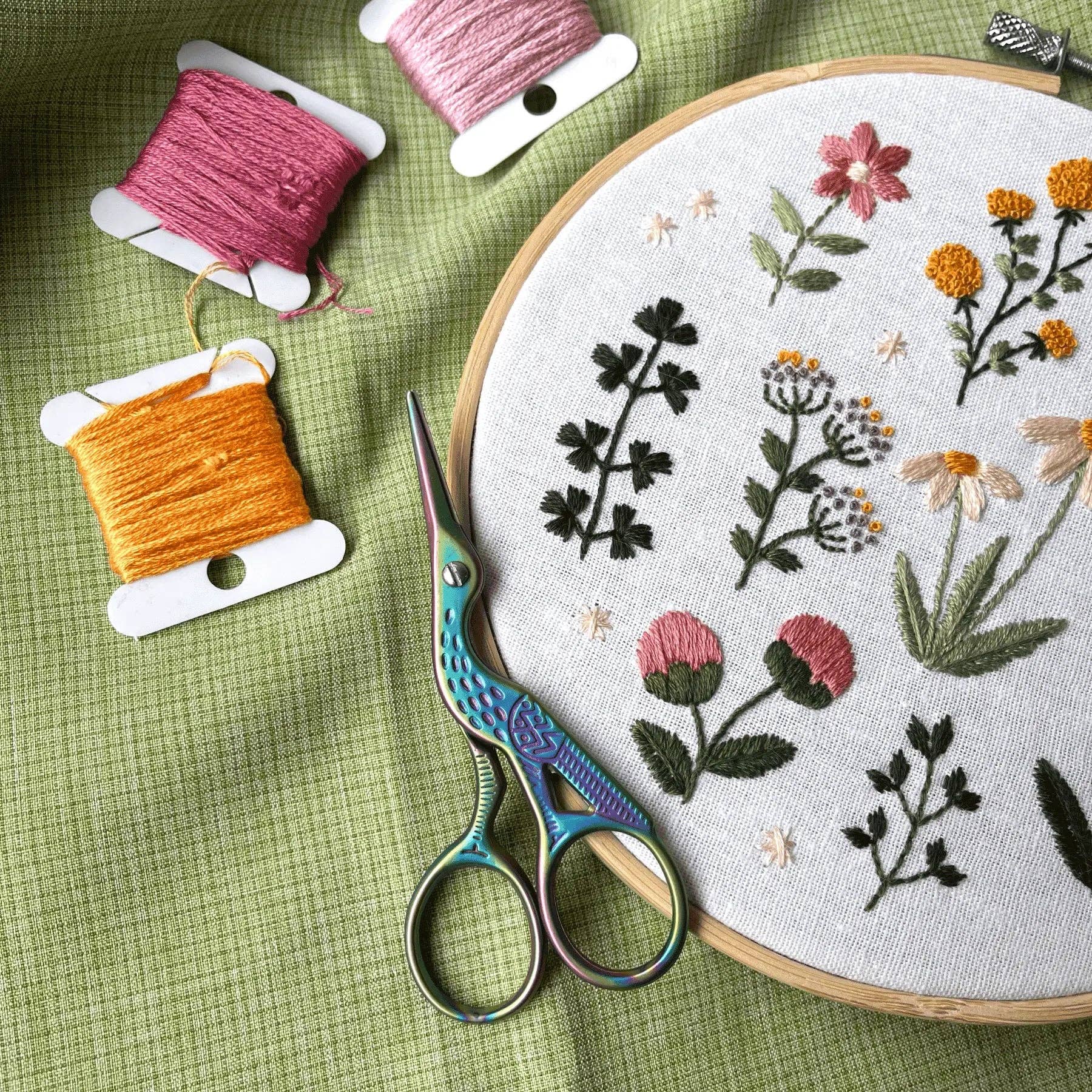 Craft Club - Wholesale Embroidery/cross-stitch supplies - WILDFLOWER - Embroidery Kit8