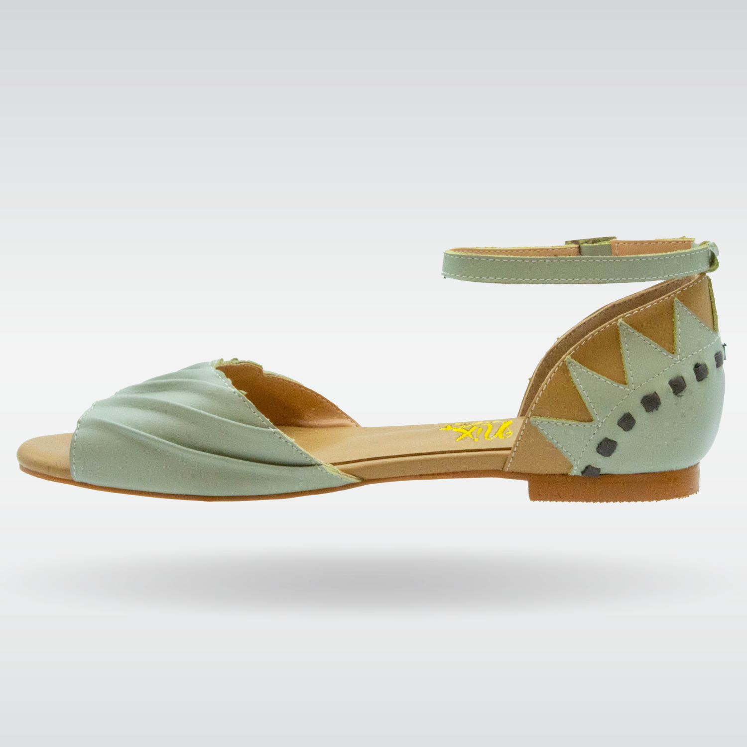 Nix + Ness - Vente Sandales – femme - La sandale à bout ouvert Emma Lazarus1