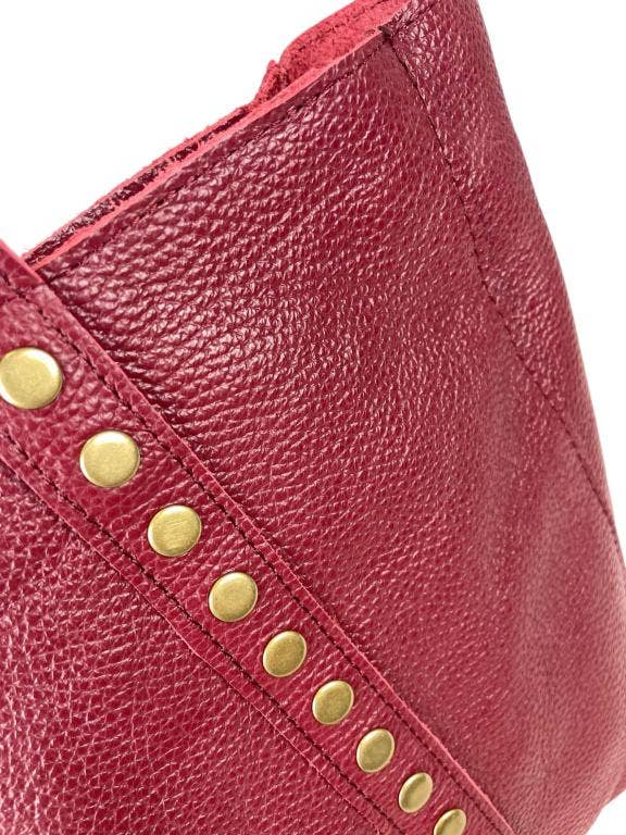 Chenson & Gorett – wholesale Väska med handtag – Dam – Stor italiensk läderväska med dekorativa nitar4