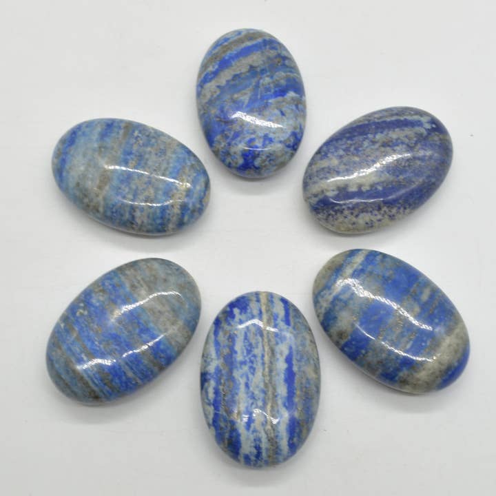 Lapis Lazuli Krystal Håndsten - 6 cm - 1 stk. for engroshandel hos Calder Crystals