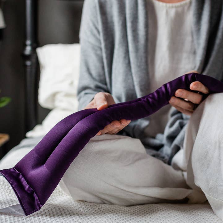 Victoria's Lavender, LLC - Wholesale Hot/Cold Compress - Neck Wrap in gift bag - dark purple2