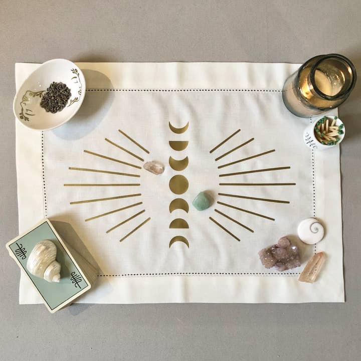 Wishcraft Goods – Tapeçaria/têxtil por atacado – Pano de altar Mystic Moon Burst1