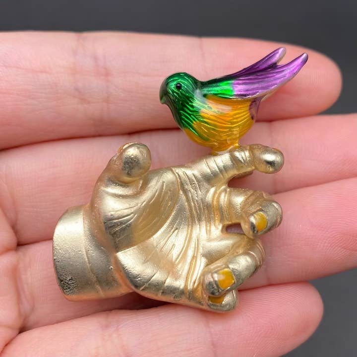 Enamel The Bird Stands On The Human Hand Brooch for wholesale by Mio Queena