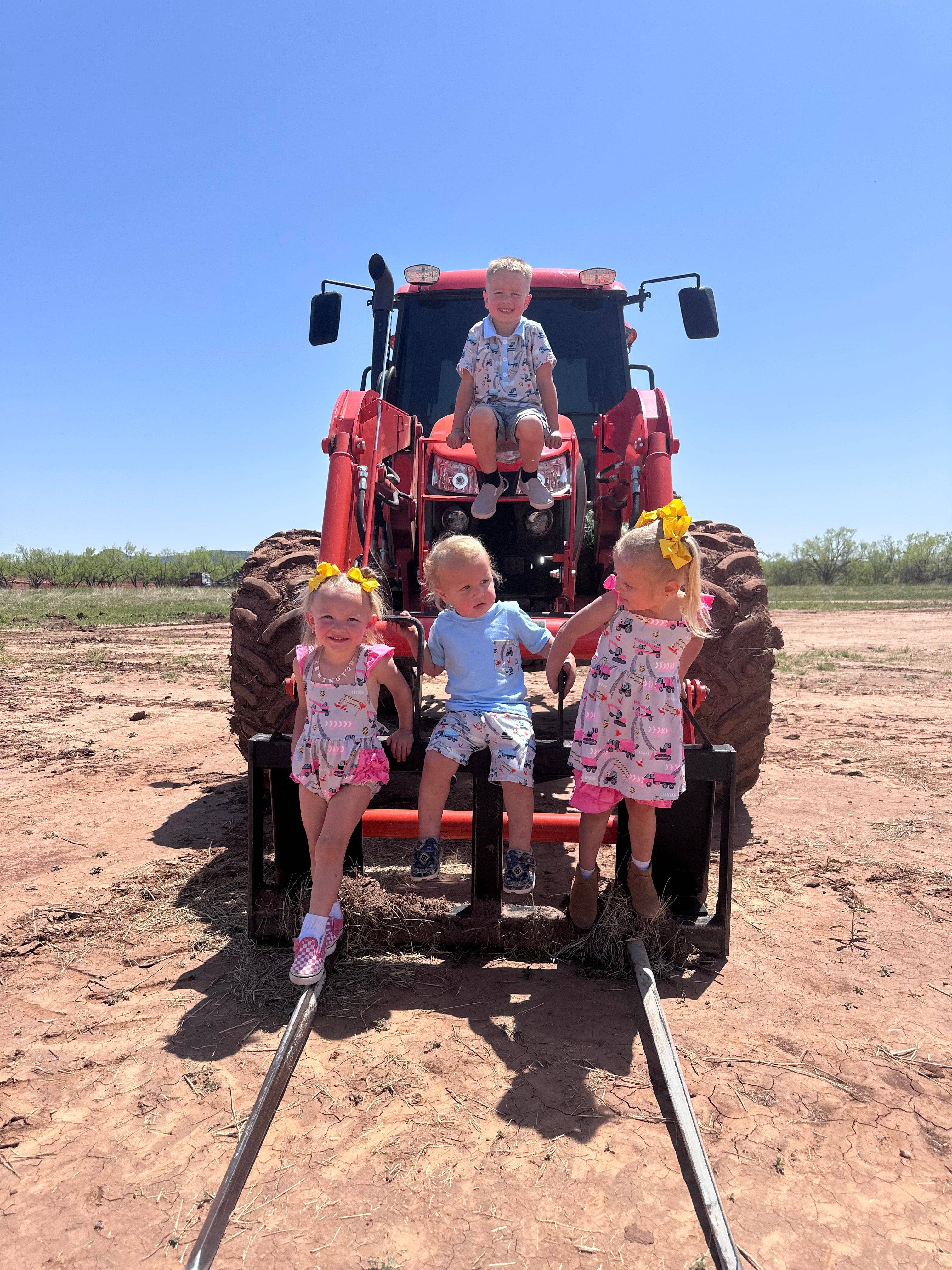 Cowpuncher Babe - Wholesale Top & Short Set - Kids - TRACTOR PULL-boys2