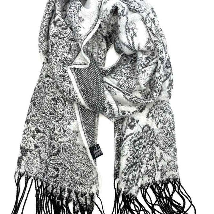 LINETA - Wholesale Scarf - Women's - Fringe scarf7