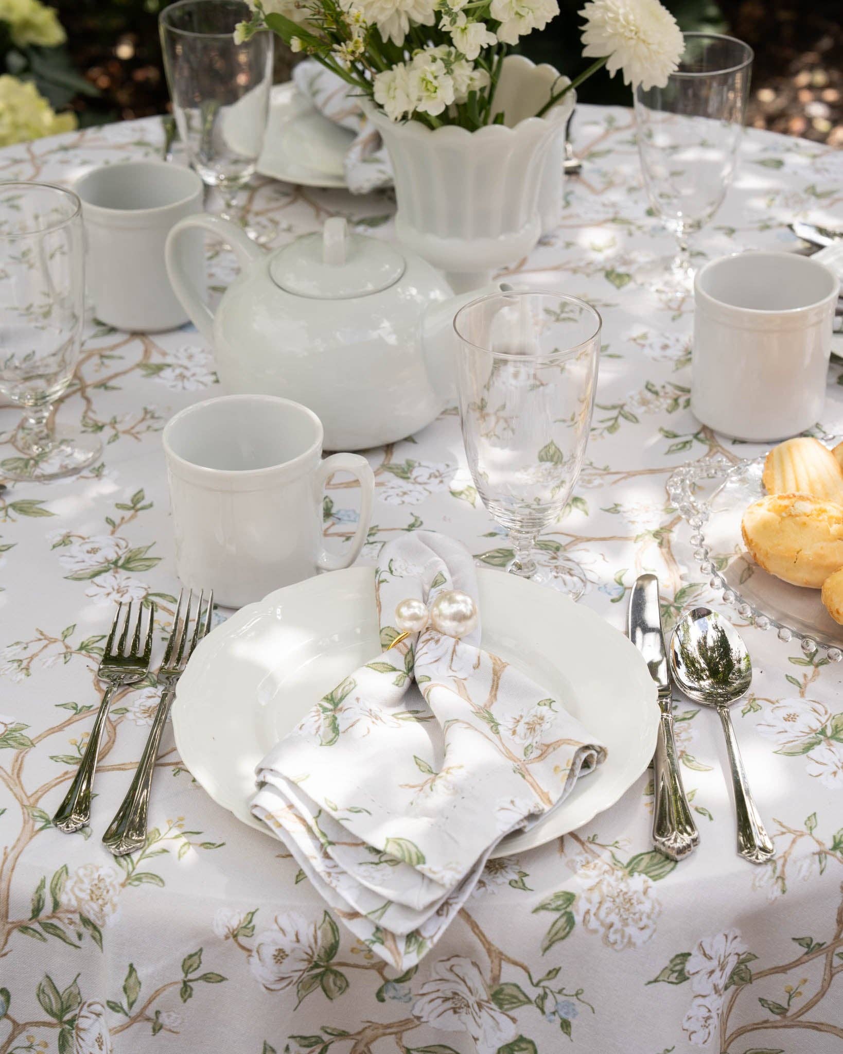 Camellia Floral Dinner Napkins, Set of Four  for wholesale on Faire3